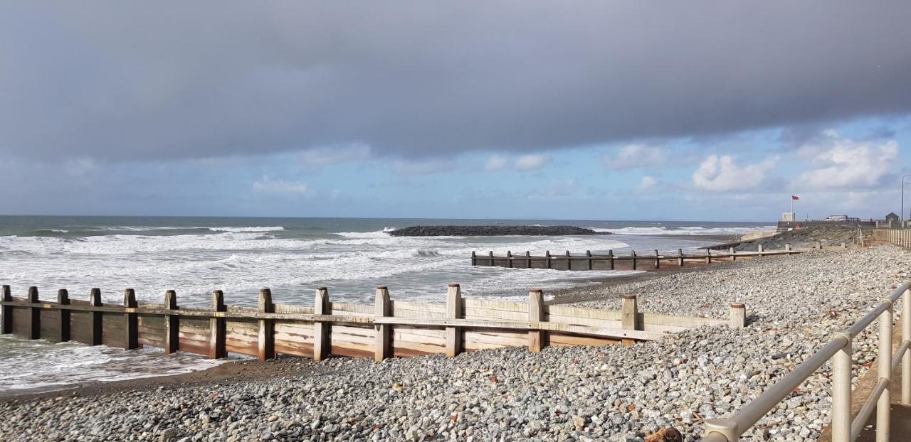 157 Amour Caravan Tywyn Exterior foto